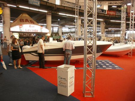 Nautica Nord Sardegna e lo stand SELVA Genova 2011